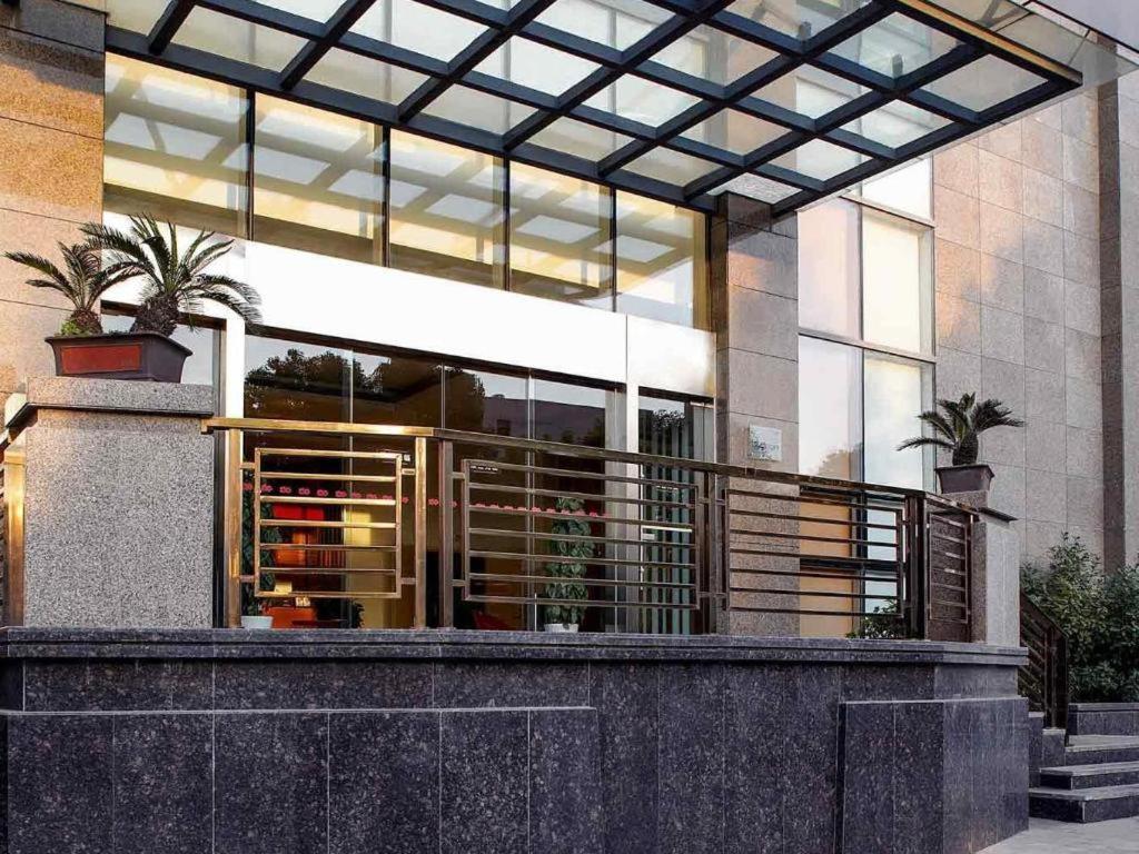 Ibis Styles Wuhan Optics Valley Square Hotel Exterior photo